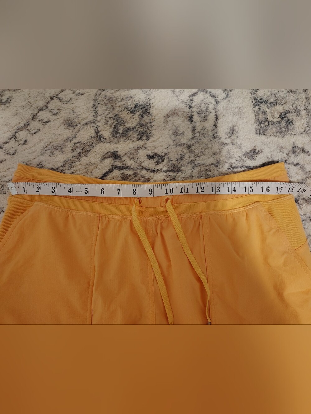 ๐ Lululemon Swift High-Rise Shorts - Size 14โจ - Picture 10 of 10